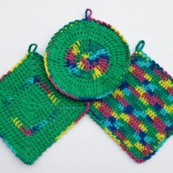 Green Multicolored Pot Holders, set of 3