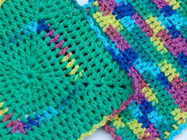 Green Multicolored Pot Holders, set of 3 - Image 3