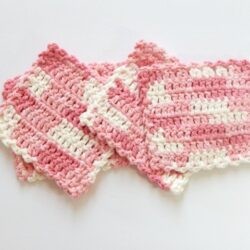 Pink White coasters, set of 4